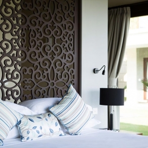 villa-bali-candidasa-luxury-bedroom