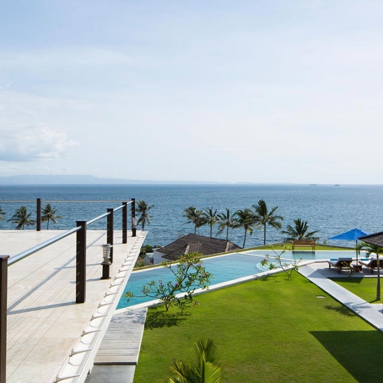 villa-bali-candidasa-luxury-sea-view-terrace